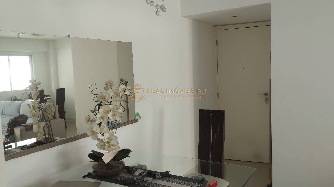 Apartamento à venda com 2 quartos, 90m² - Foto 1