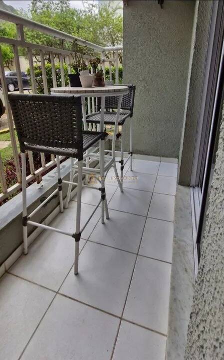 Apartamento à venda com 2 quartos, 50m² - Foto 3