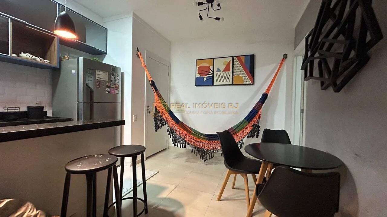 Apartamento à venda com 1 quarto, 48m² - Foto 1