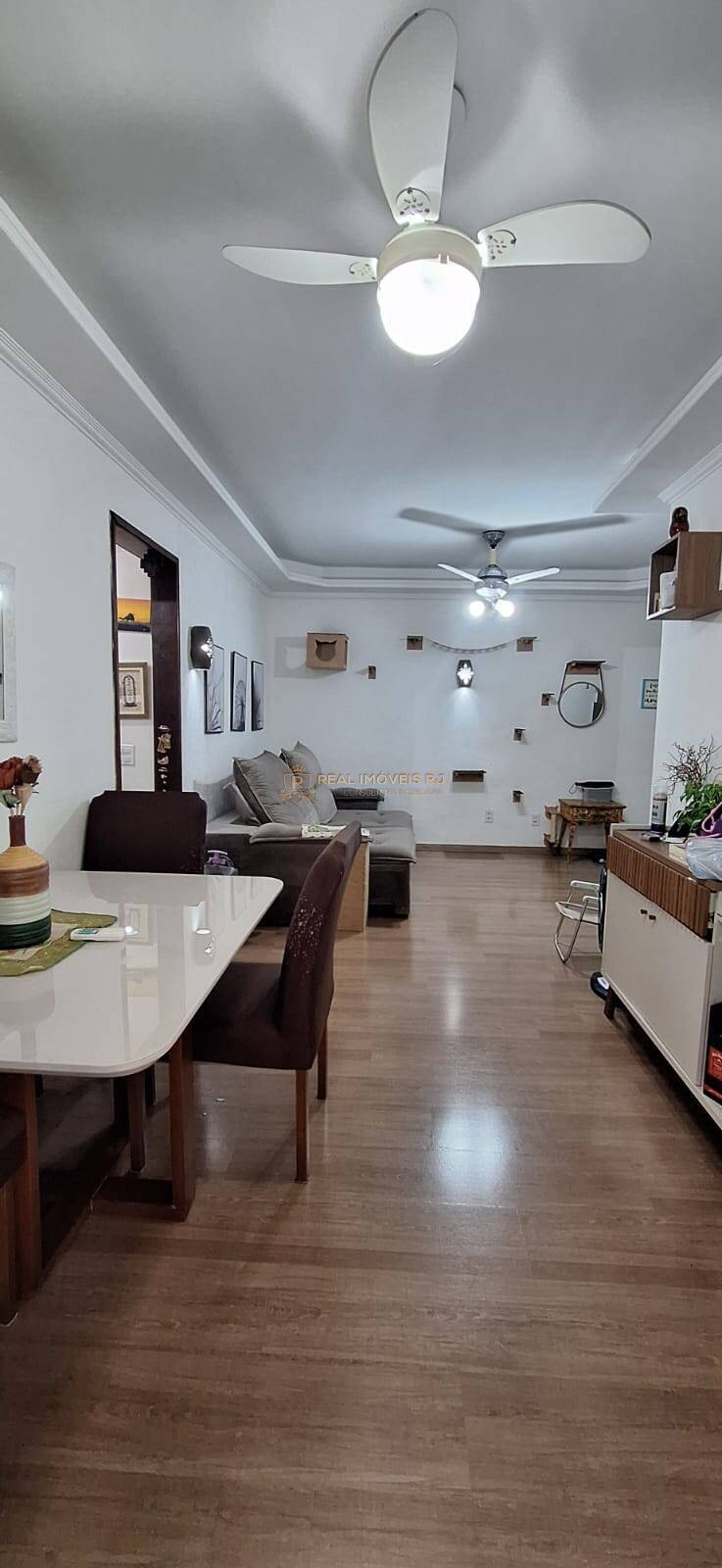 Apartamento à venda com 3 quartos, 73m² - Foto 1