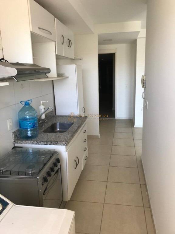 Apartamento à venda com 2 quartos, 66m² - Foto 6