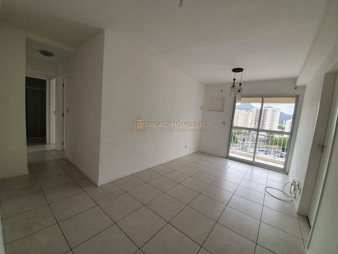 Apartamento à venda com 2 quartos, 60m² - Foto 6