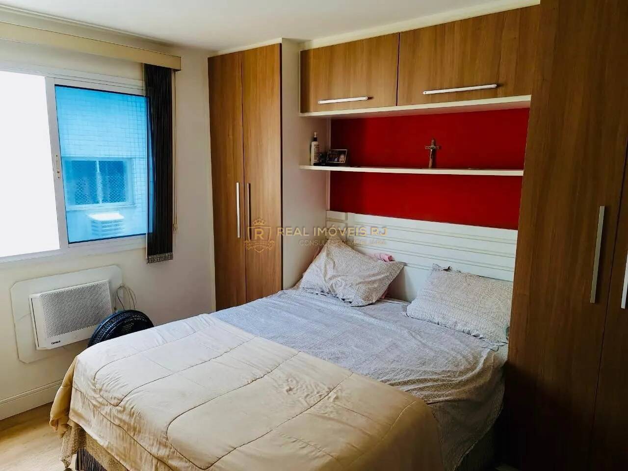 Apartamento à venda com 3 quartos, 198m² - Foto 9