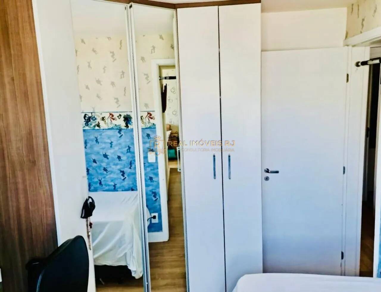 Apartamento à venda com 3 quartos, 198m² - Foto 10