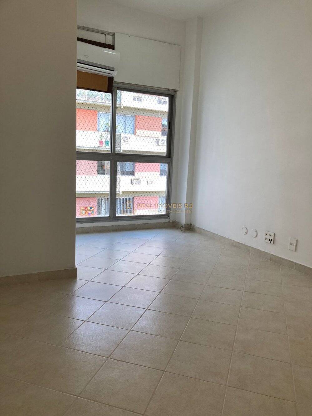 Apartamento à venda com 3 quartos, 120m² - Foto 8