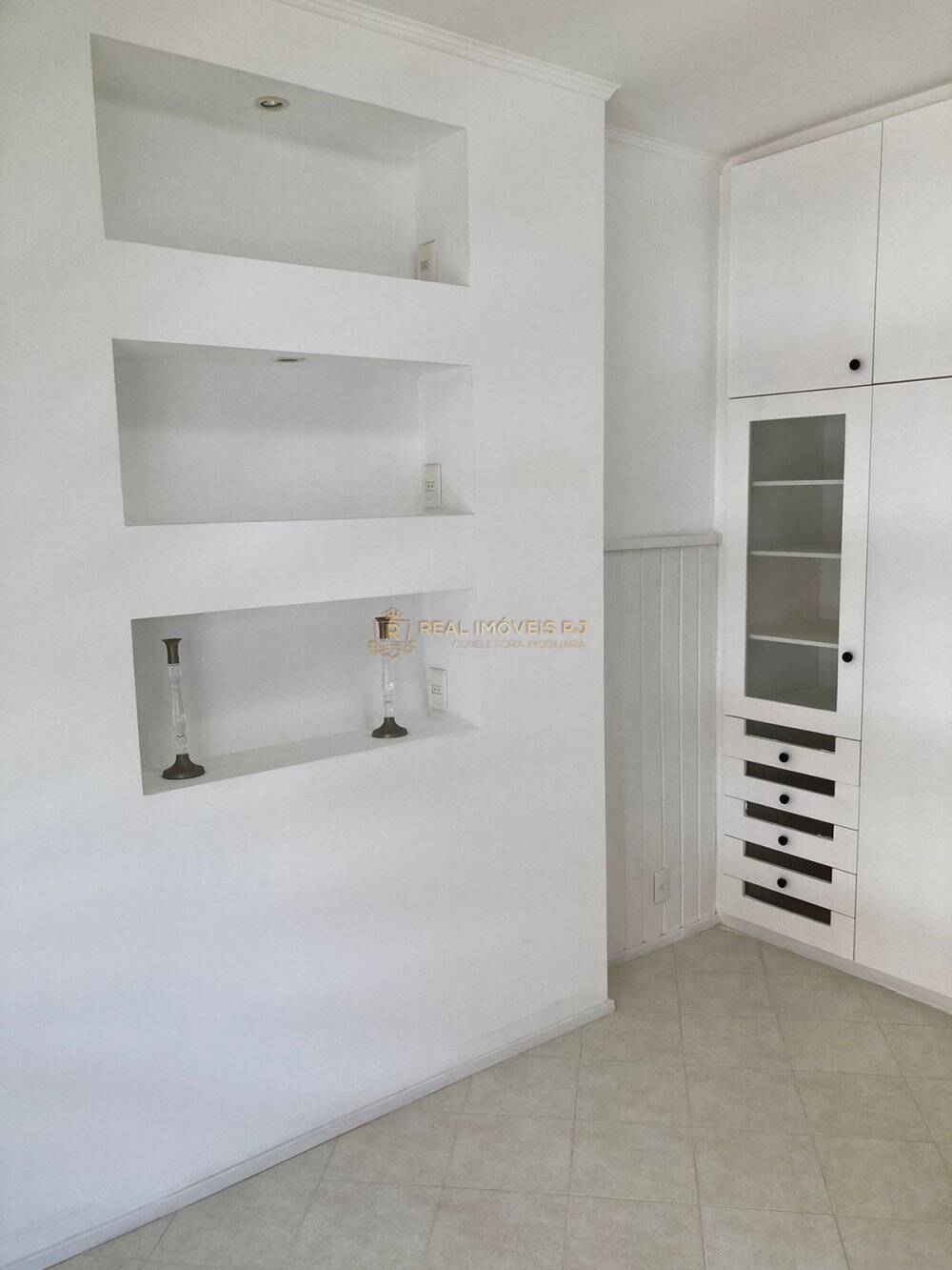 Apartamento à venda com 3 quartos, 120m² - Foto 10