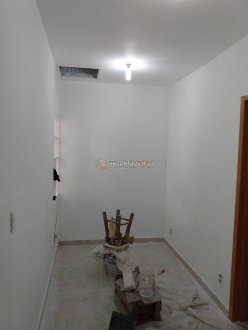 Casa à venda com 2 quartos, 91m² - Foto 5