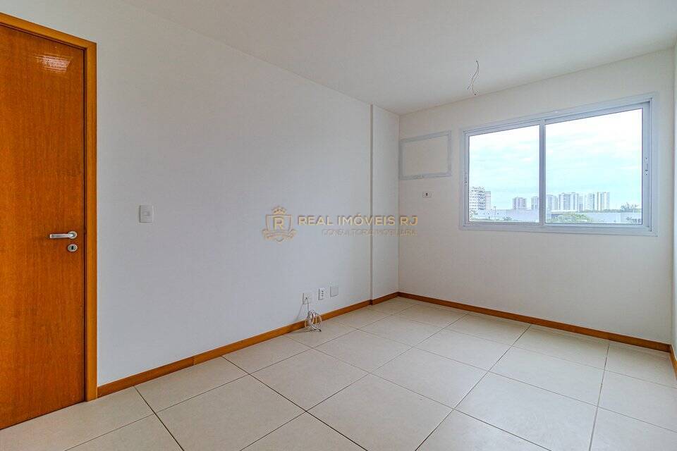 Apartamento à venda com 2 quartos, 67m² - Foto 11