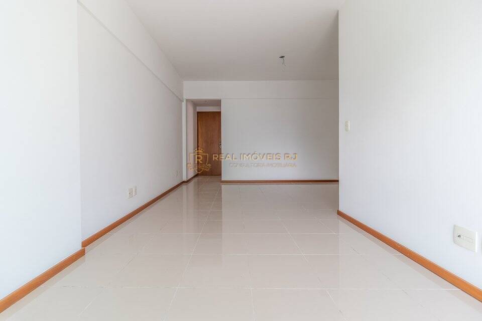 Apartamento à venda com 3 quartos, 92m² - Foto 4