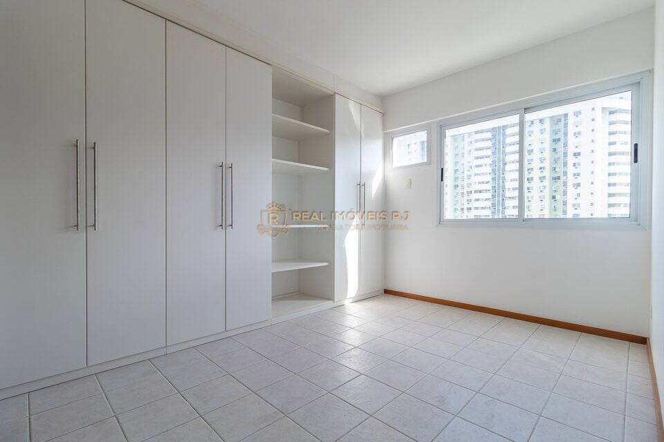 Apartamento à venda com 3 quartos, 92m² - Foto 8