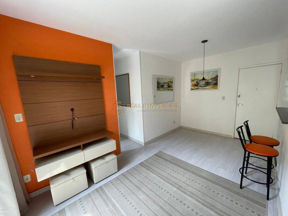 Apartamento à venda com 2 quartos, 65m² - Foto 3