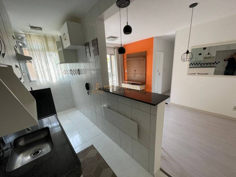 Apartamento à venda com 2 quartos, 65m² - Foto 6