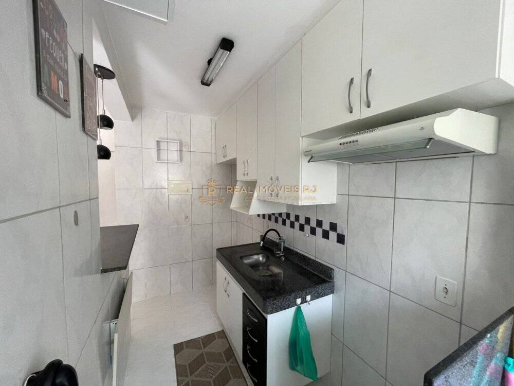 Apartamento à venda com 2 quartos, 65m² - Foto 8