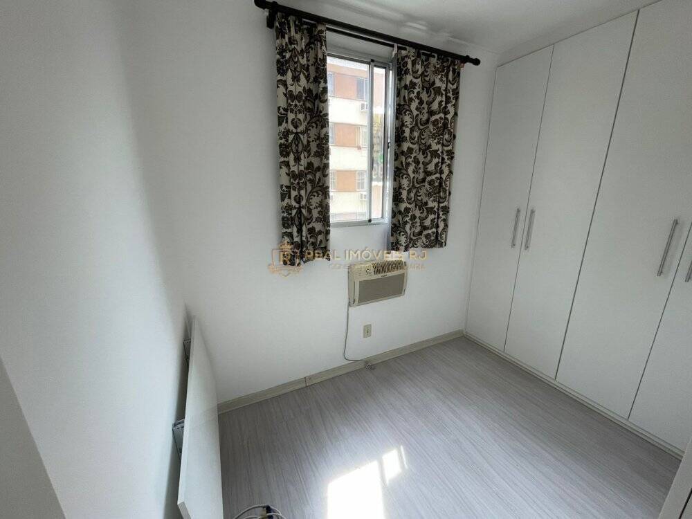 Apartamento à venda com 2 quartos, 65m² - Foto 13