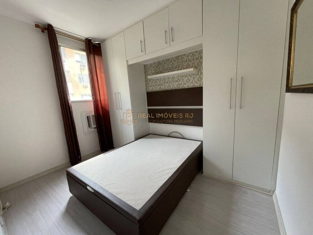 Apartamento à venda com 2 quartos, 65m² - Foto 11