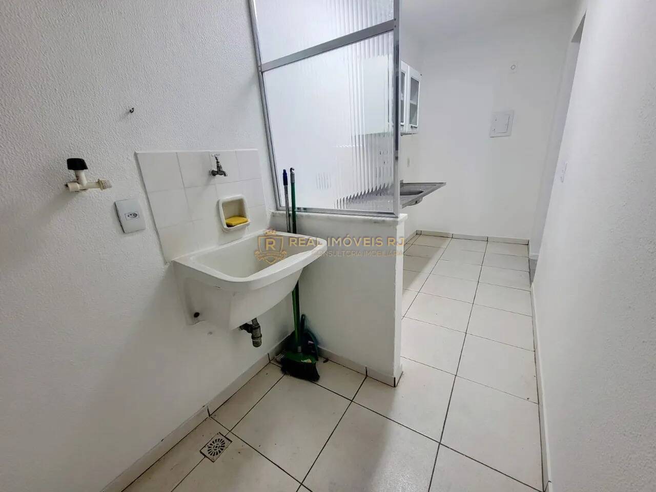 Apartamento para alugar com 2 quartos, 49m² - Foto 4