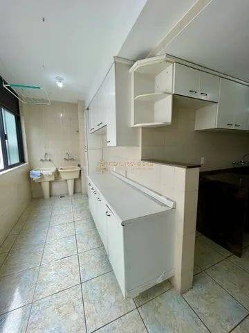 Apartamento à venda com 4 quartos, 240m² - Foto 6