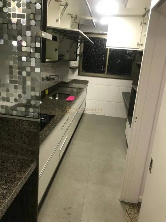 Apartamento para alugar com 3 quartos, 107m² - Foto 9