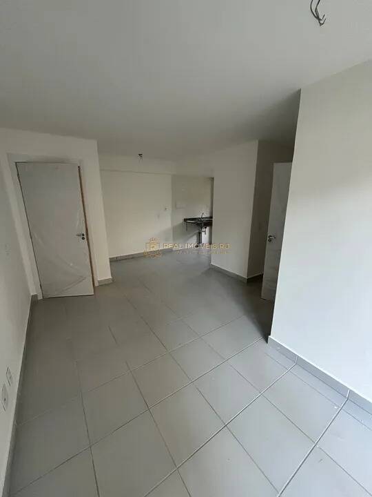 Apartamento à venda com 1 quarto, 63m² - Foto 4