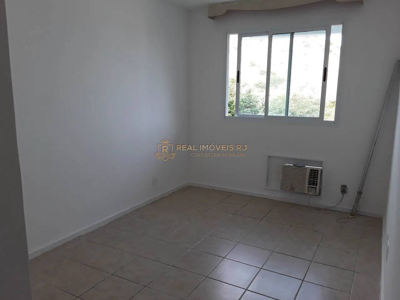 Apartamento à venda com 2 quartos, 68m² - Foto 8