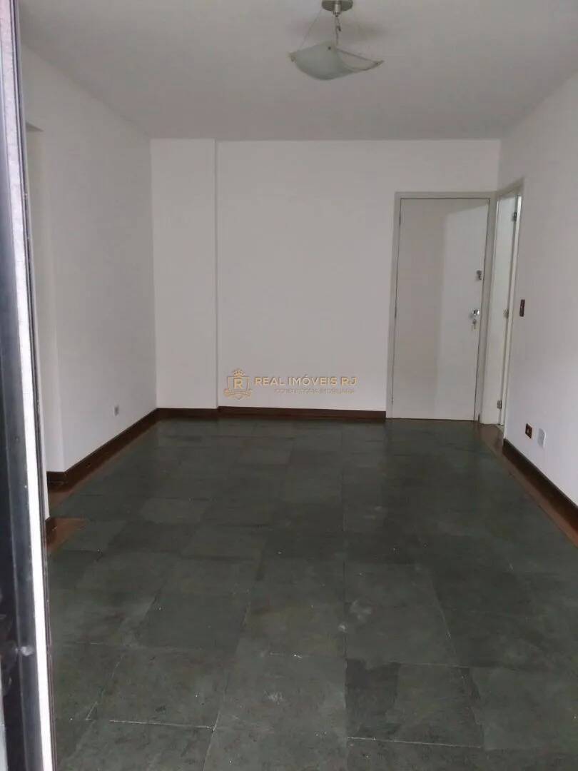 Apartamento à venda com 2 quartos, 60m² - Foto 3