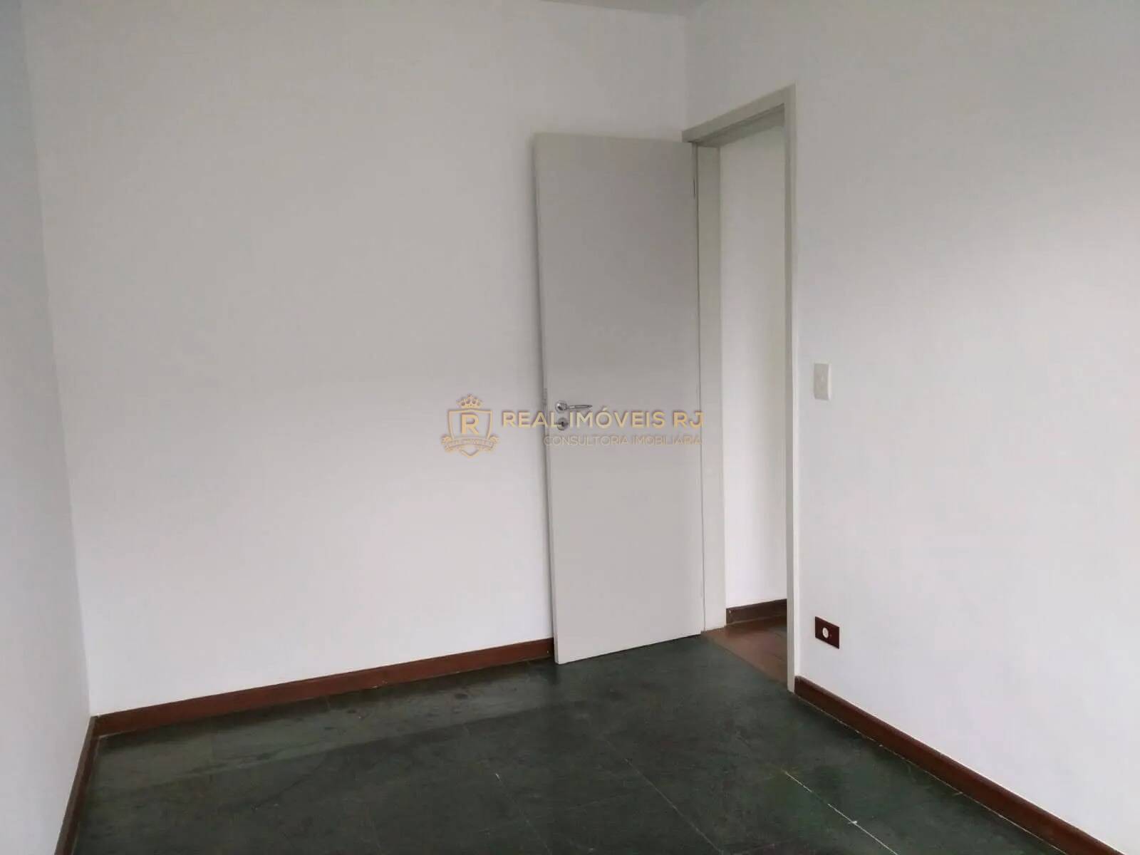 Apartamento à venda com 2 quartos, 60m² - Foto 7