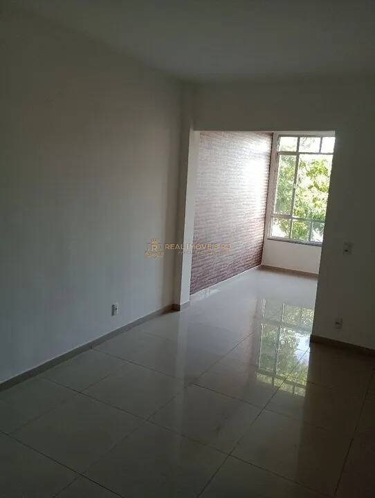 Apartamento à venda com 2 quartos, 60m² - Foto 4