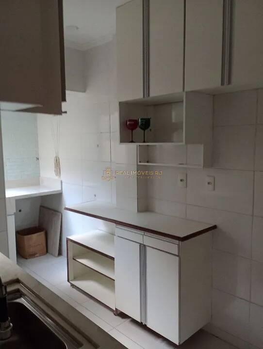 Apartamento à venda com 2 quartos, 60m² - Foto 5