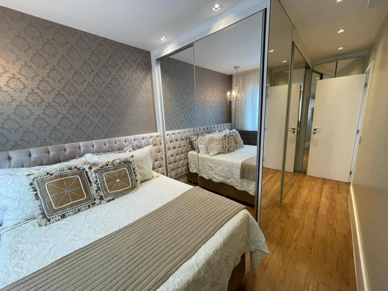 Apartamento à venda com 3 quartos, 156m² - Foto 12