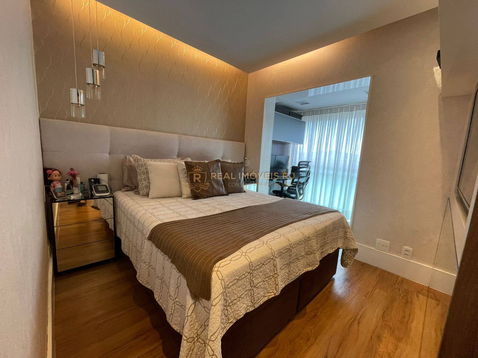 Apartamento à venda com 3 quartos, 156m² - Foto 22