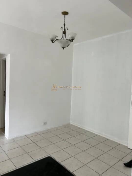 Apartamento à venda com 2 quartos, 86m² - Foto 3