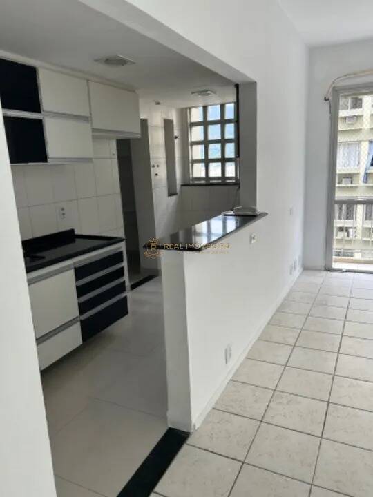 Apartamento à venda com 2 quartos, 86m² - Foto 4