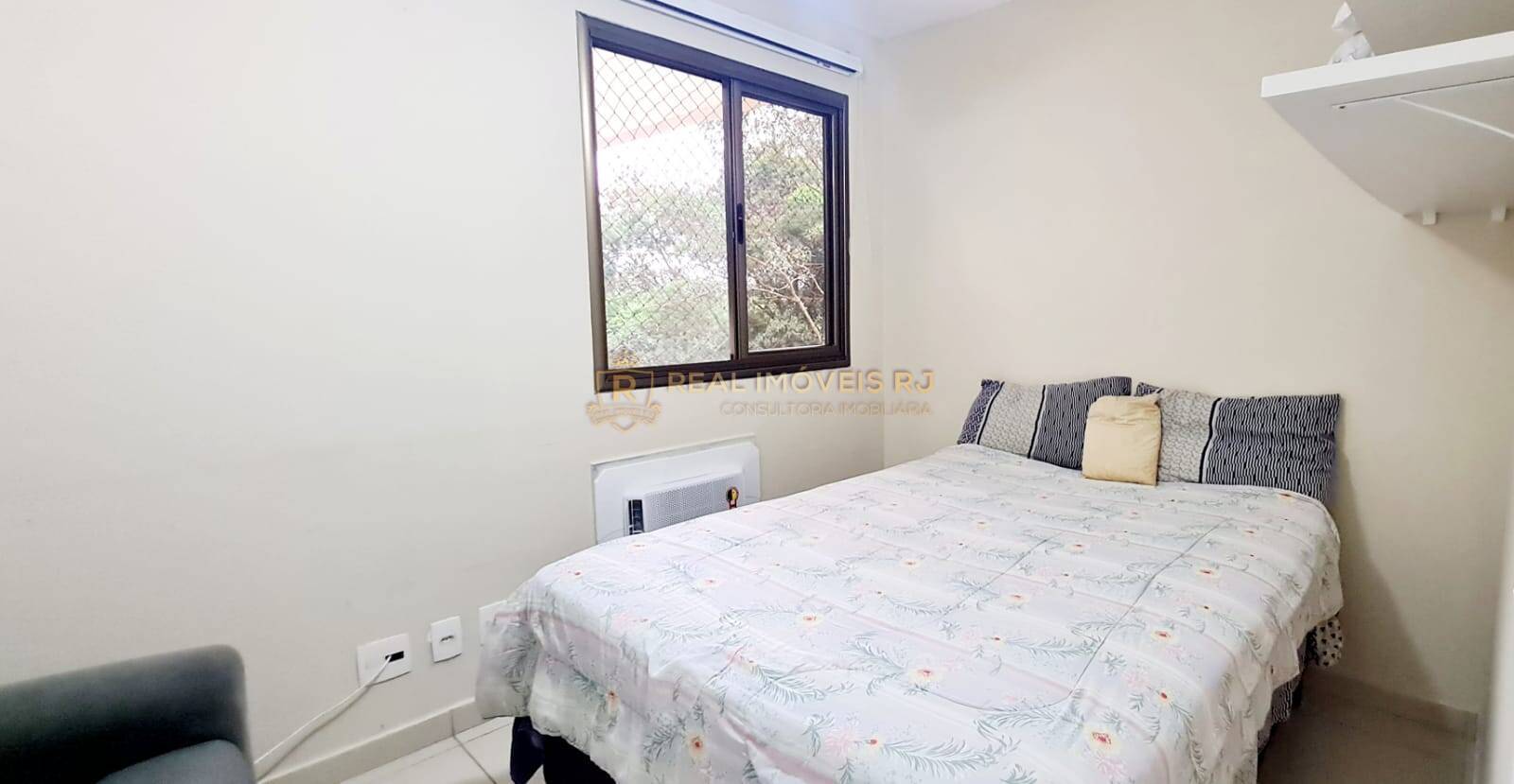 Apartamento à venda com 3 quartos, 96m² - Foto 9