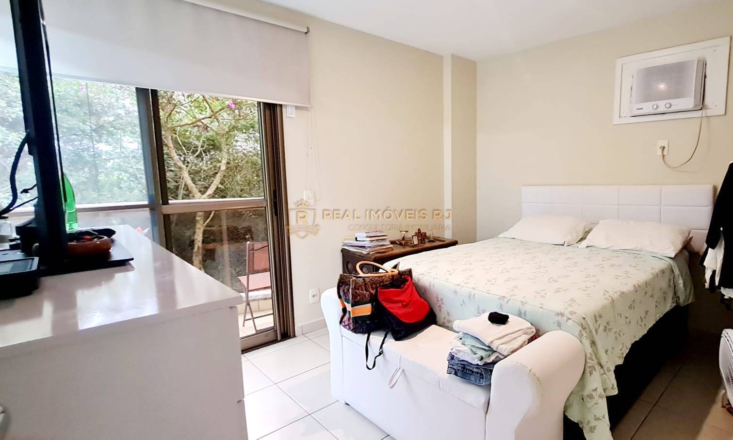 Apartamento à venda com 3 quartos, 96m² - Foto 11