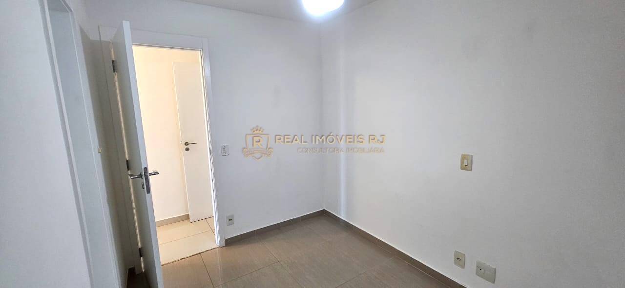 Apartamento à venda com 3 quartos, 120m² - Foto 16