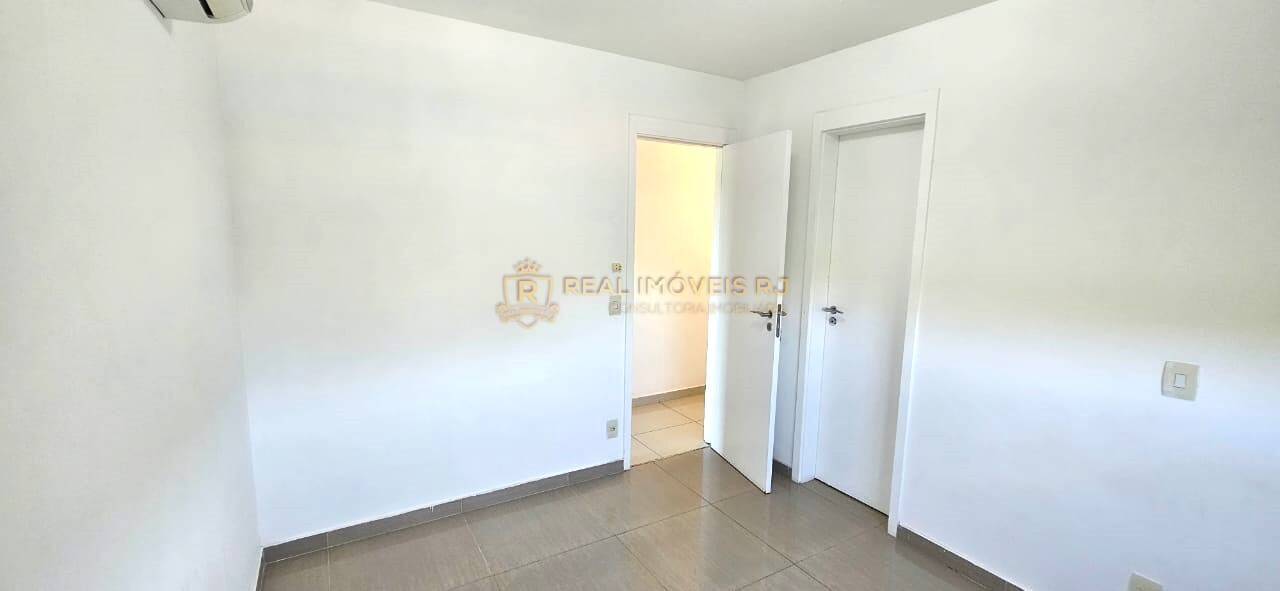 Apartamento à venda com 3 quartos, 120m² - Foto 19