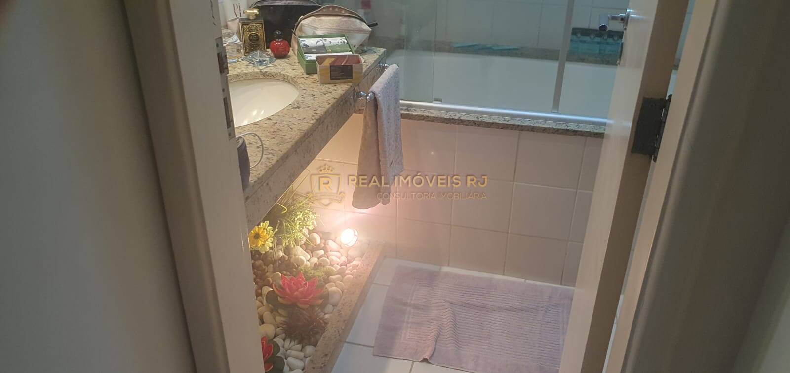 Apartamento à venda com 3 quartos, 68m² - Foto 13