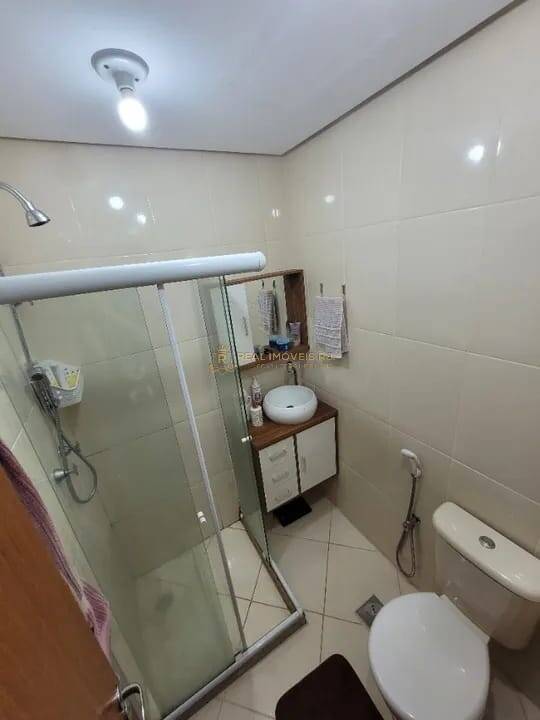 Apartamento à venda com 2 quartos, 79m² - Foto 9