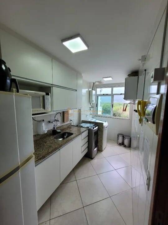 Apartamento à venda com 2 quartos, 79m² - Foto 5