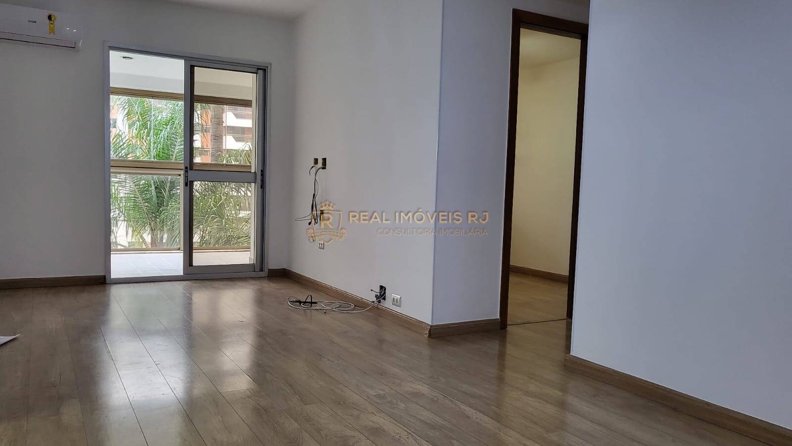 Apartamento para alugar com 2 quartos, 74m² - Foto 4