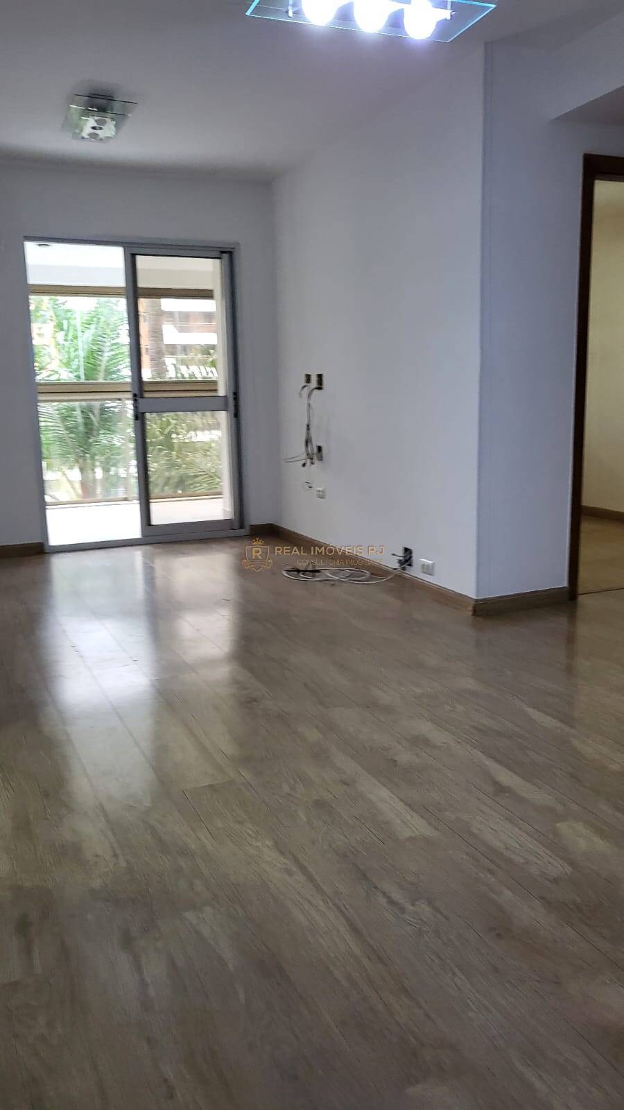 Apartamento para alugar com 2 quartos, 74m² - Foto 5