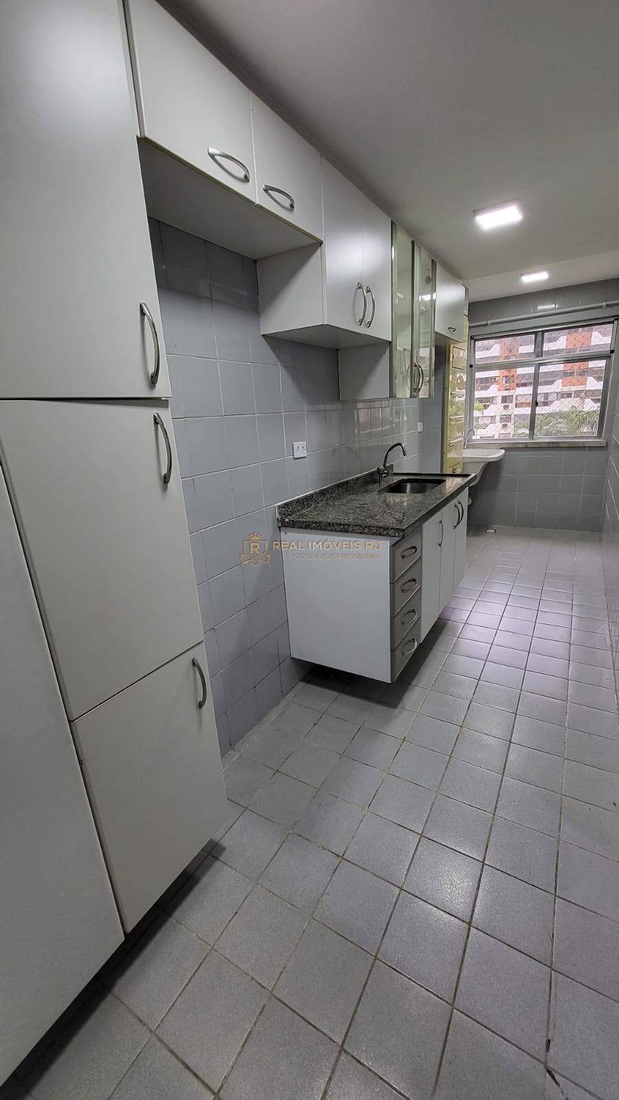 Apartamento para alugar com 2 quartos, 74m² - Foto 6