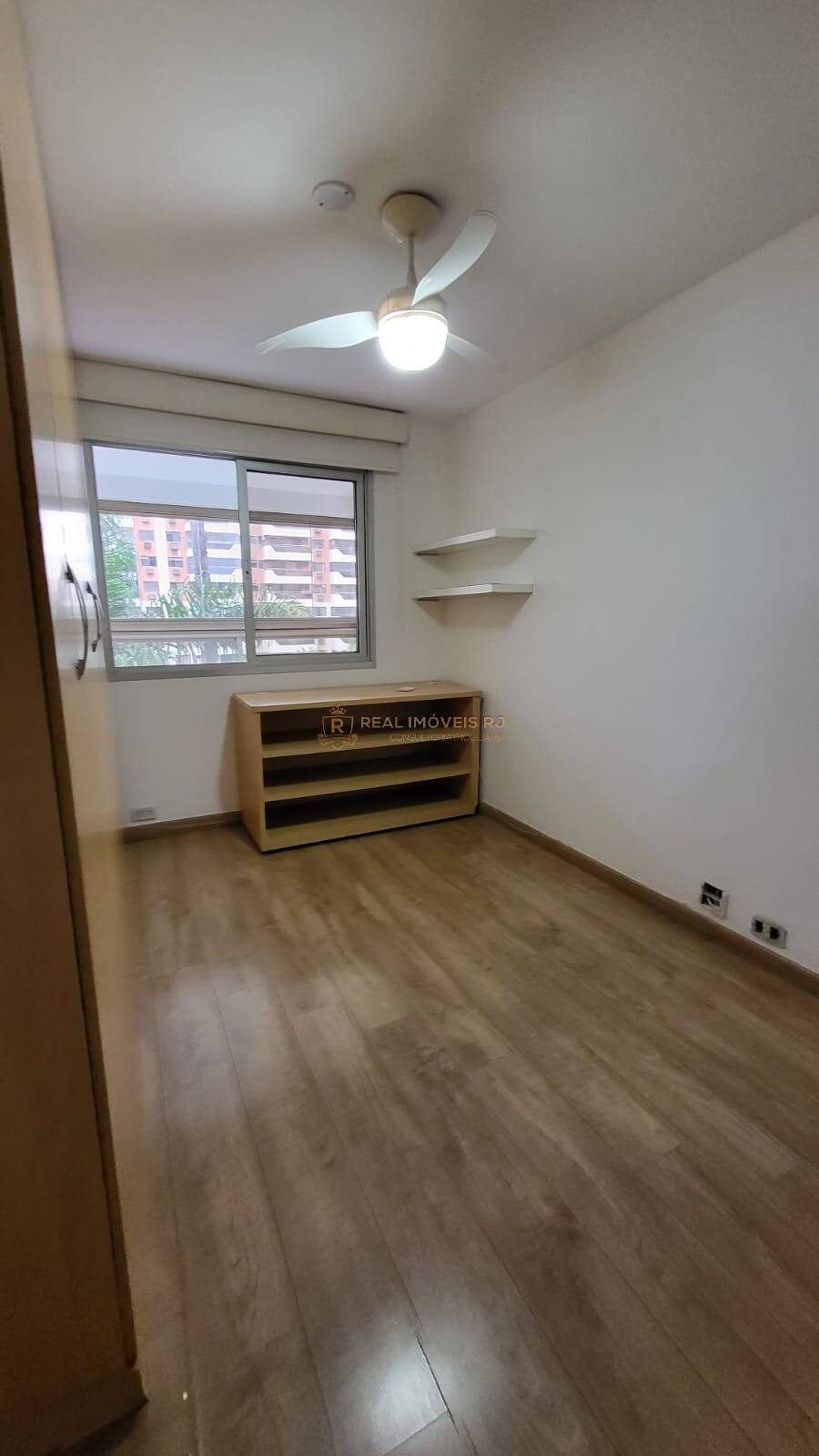 Apartamento para alugar com 2 quartos, 74m² - Foto 8