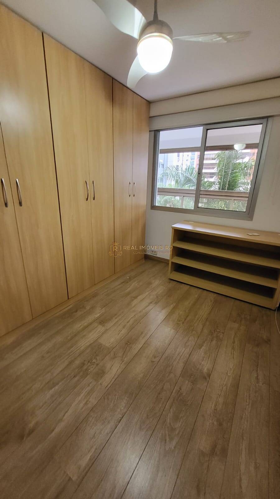 Apartamento para alugar com 2 quartos, 74m² - Foto 9