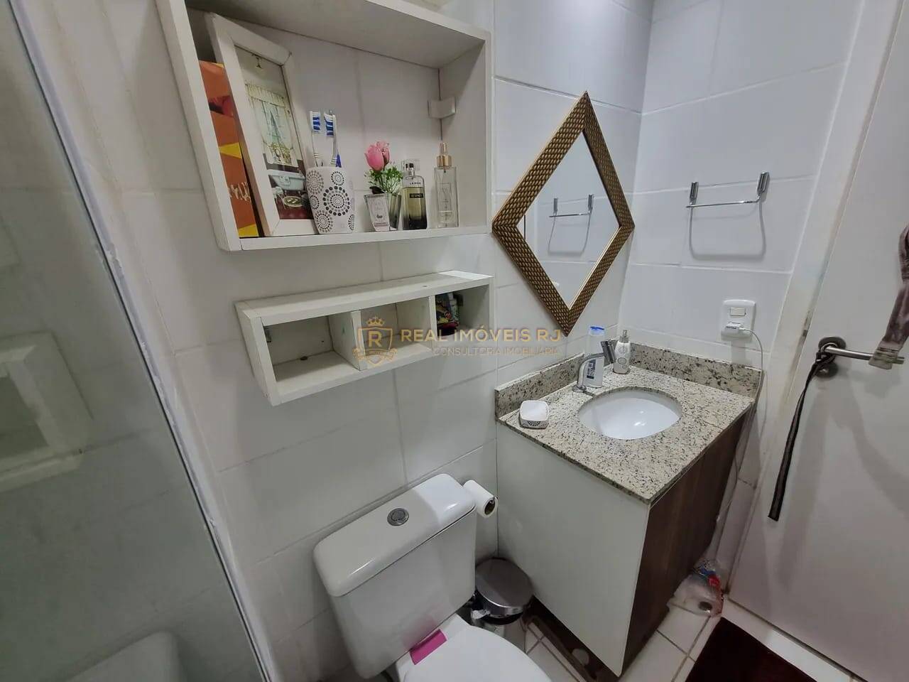 Apartamento à venda com 2 quartos, 64m² - Foto 5