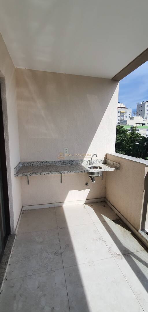 Apartamento para alugar com 3 quartos, 84m² - Foto 4