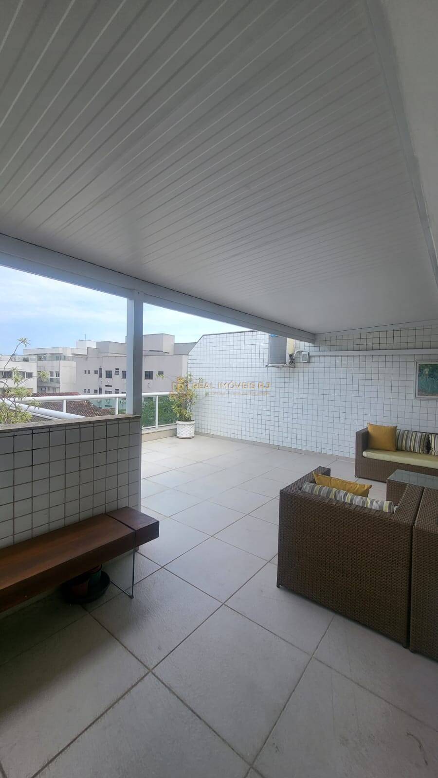 Apartamento para alugar com 3 quartos, 222m² - Foto 8