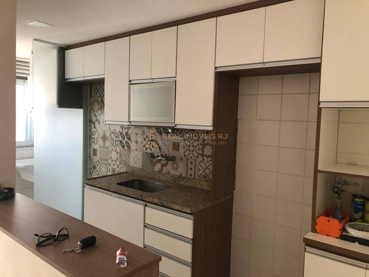 Apartamento à venda com 2 quartos, 65m² - Foto 7