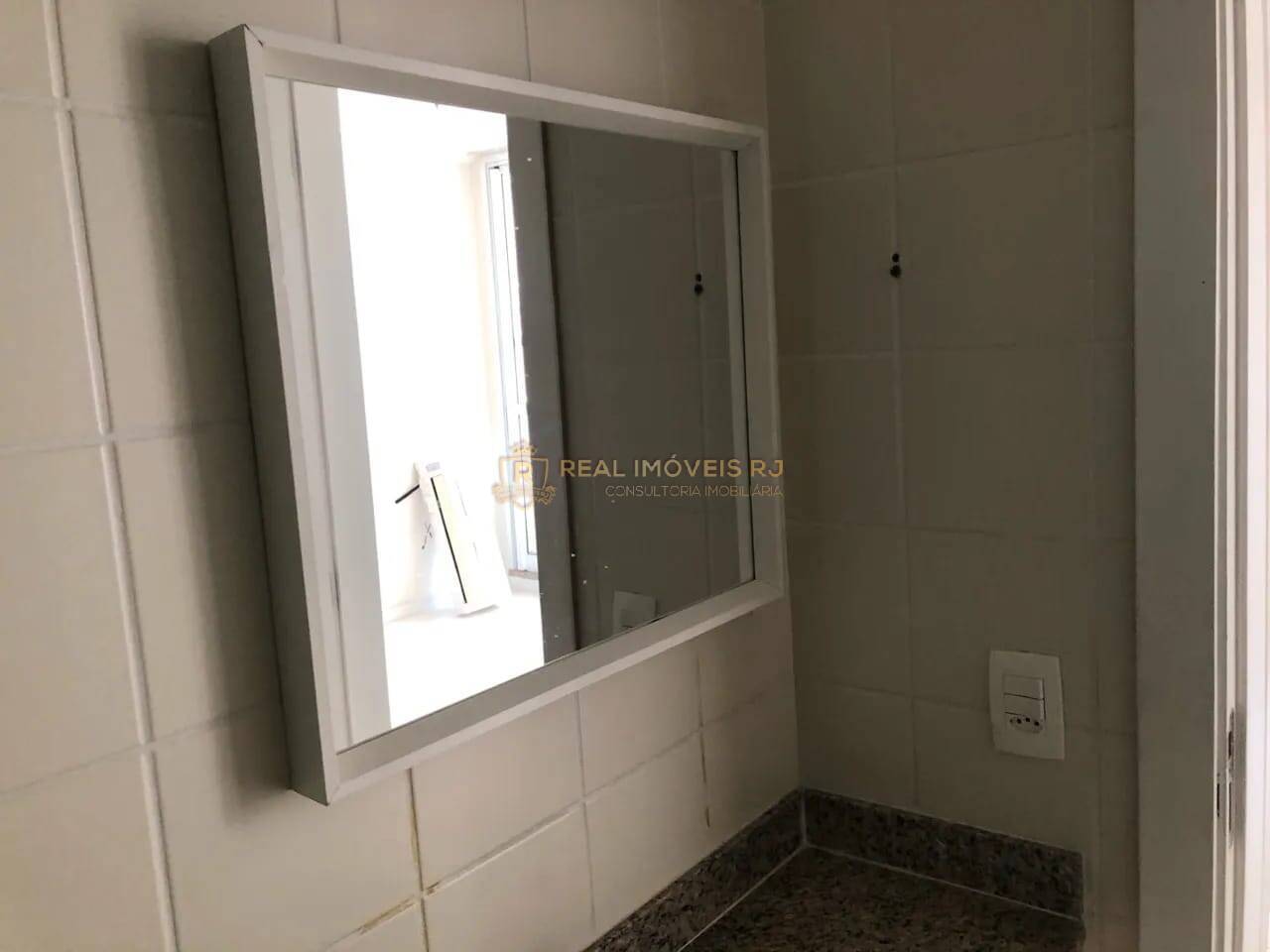 Apartamento à venda com 2 quartos, 65m² - Foto 15