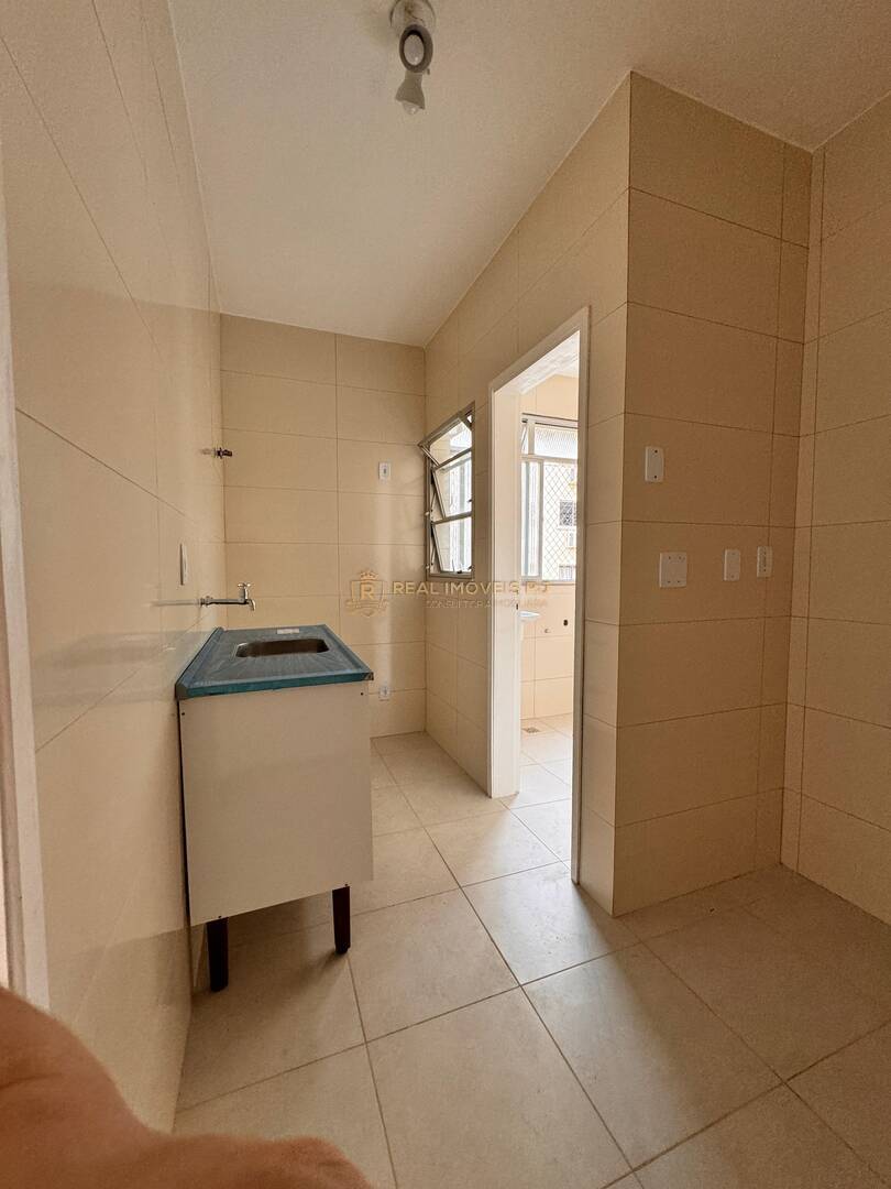 Apartamento à venda com 3 quartos, 75m² - Foto 8